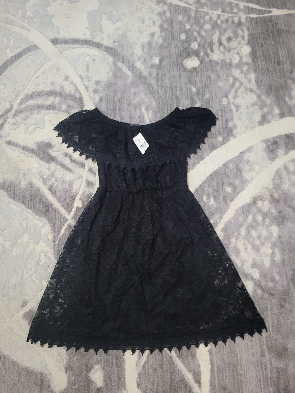 Brand New Suzy Shier Black Lace Off-Shoulder Dress Size S/M